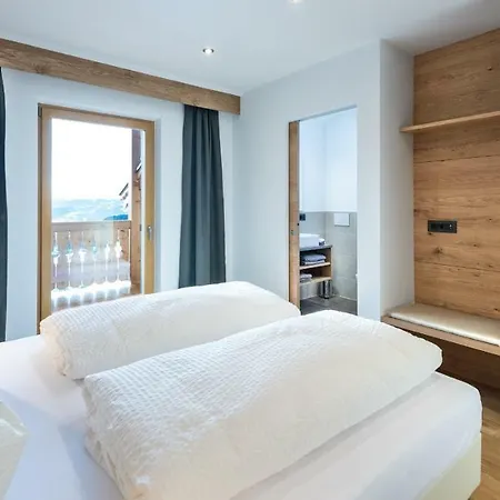 Putzerhof Farm stay *