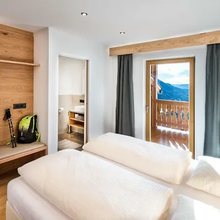 Putzerhof Farm stay Siusi